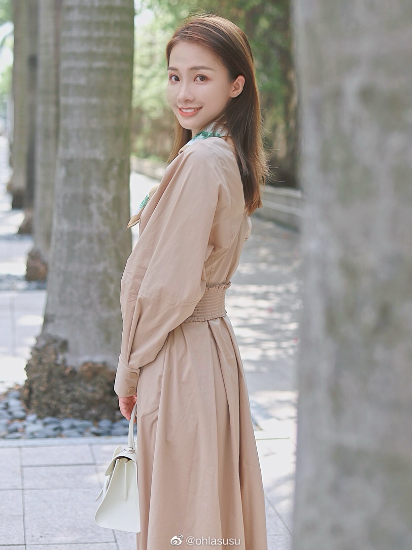 델보 브리앙 박스백 미니